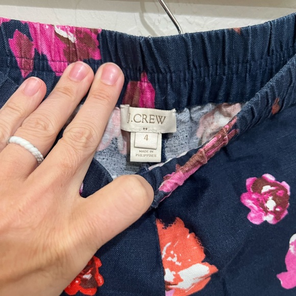 J.Crew Navy Blue Linen Blend Shorts with Floral Pattern, Size 4 - Picture 5 of 5
